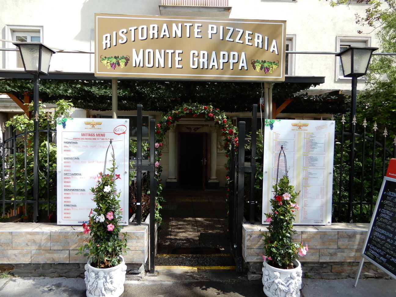 Monte Grappa Restaurant